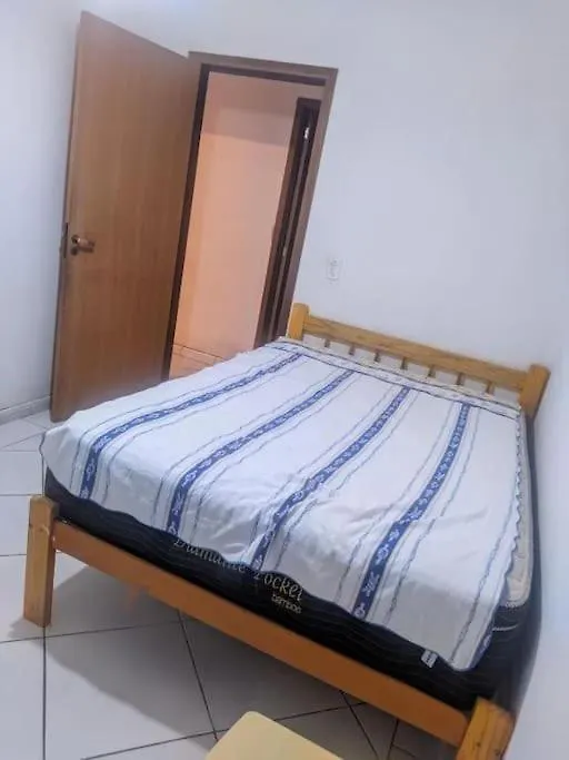 Residencial Weng - Praia De Bombinhas Sc 0*,  Brazylia